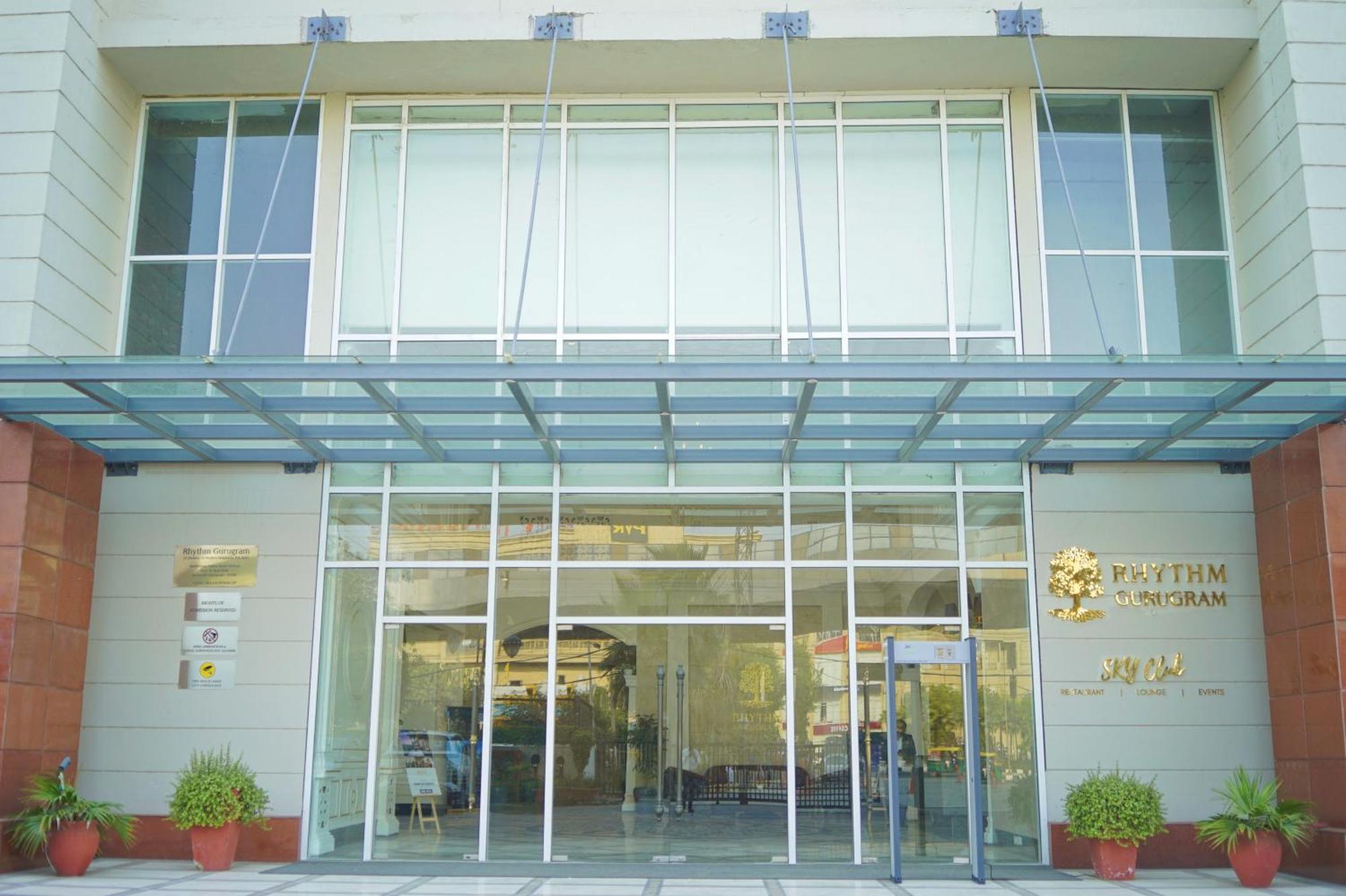 Rhythm Gurugram Hotel & Suites, Sohna Road Gurgaon Exteriör bild
