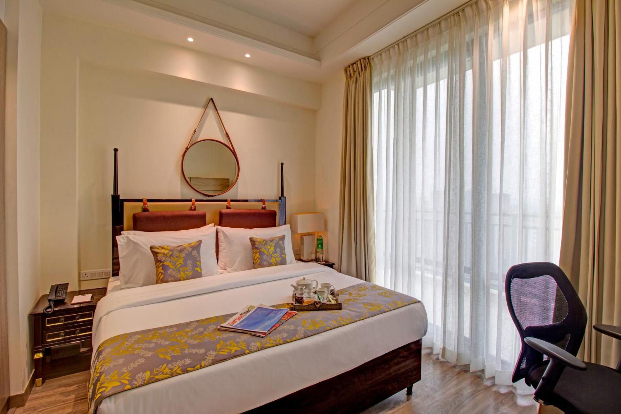 Rhythm Gurugram Hotel & Suites, Sohna Road Gurgaon Exteriör bild